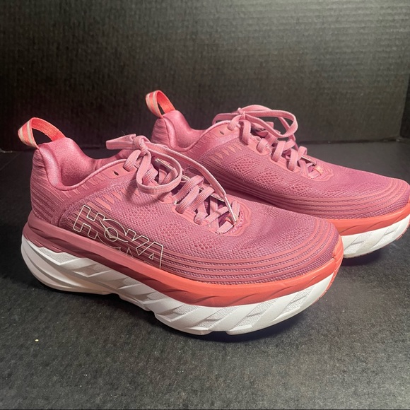 Hoka One One Shoes - Womens Running shoes Hoka One One Bondi 6 size 6M Excellent condition